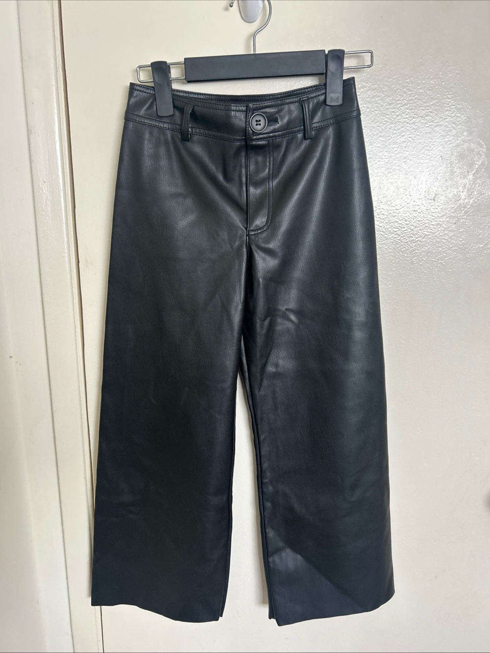 Black Zara Girls Leather Wide-Leg Cropped  Pants Size 10